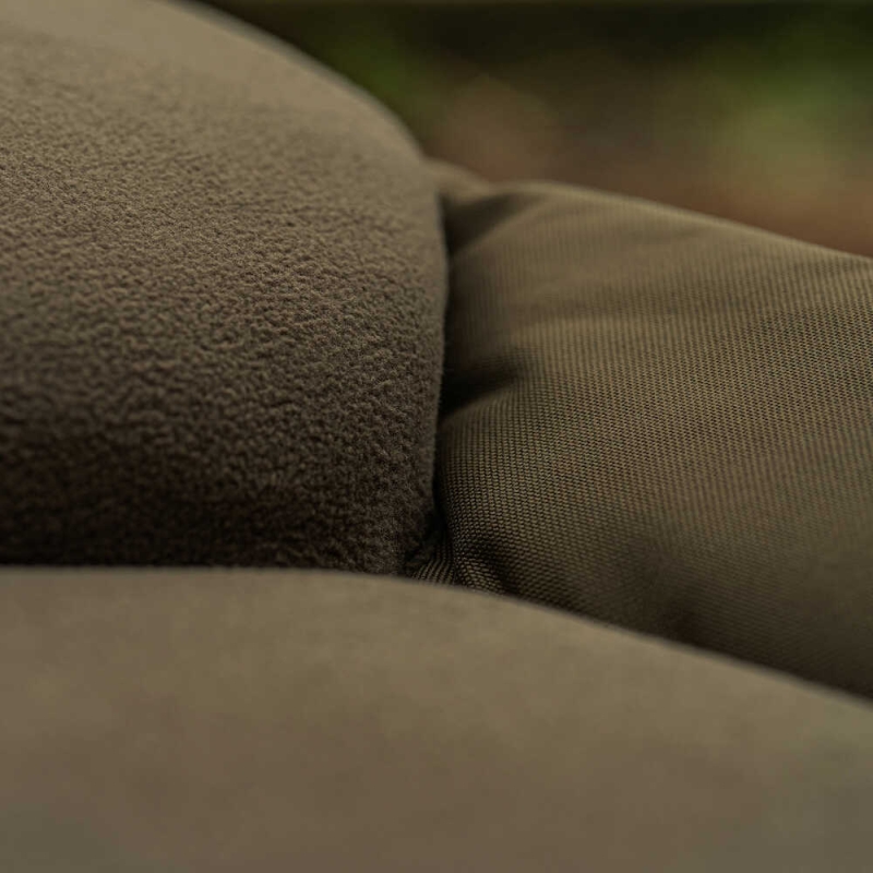 Avid Carp Revolve X Bed